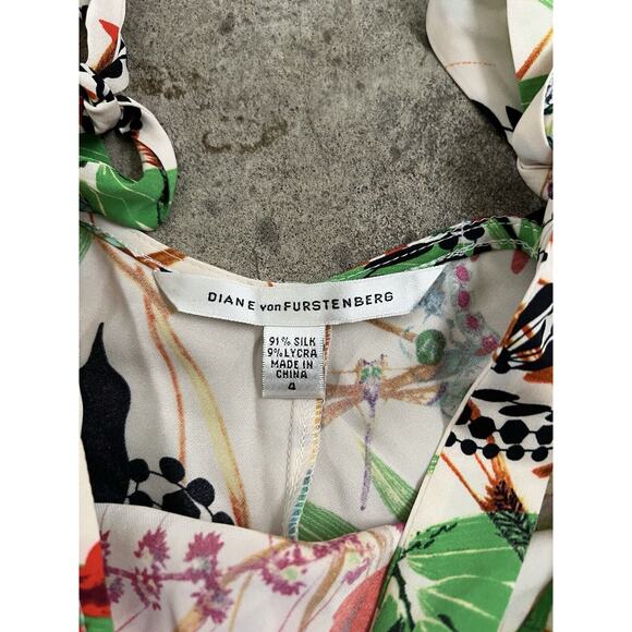 Diane Von Furstenberg Silk Floral Print‎ Dress Size 6 - Picture 3 of 8